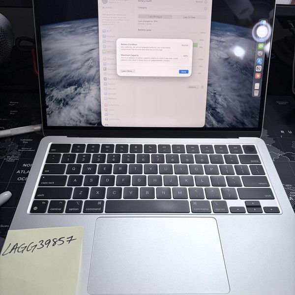 MacBook Air 2024 (M3) - 13 inch - 256 GB, Silver, 8 GB, Apple M3, 8-core GPU