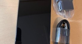 Mint
													Samsung Galaxy S22 - Verizon, Black, 128 GB, 8 GB, SM-S901U, photo 3 of 8