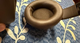Used
													Beats Studio Pro - Brown, photo 3 of 8