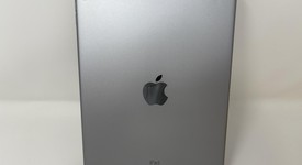 Good
													Apple iPad Pro 9.7" - Wi-Fi, Gray, 128 GB, A1673, photo 2 of 6