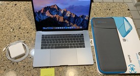 Good
													MacBook Pro 2016 (With Touch Bar) - 15" - Gray, 512 GB, 16 GB, photo 1 of 11