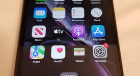 Fair
													Apple iPhone Xr - Unlocked, Black, 64 GB, A1984, photo 2 of 8