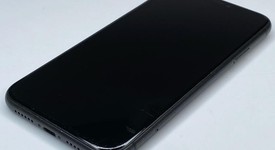 Fair
													Apple iPhone 11 - Verizon, Black, 64 GB, A2111, photo 2 of 6