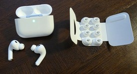 Used
													Apple AirPods Pro 3, photo 2 of 4
