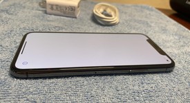 Mint
													Apple iPhone Xs - Unlocked, Gray, 64 GB, A1920, photo 3 of 8