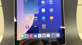 Mint
													Apple iPad 9th Gen - Wi-Fi, Silver, 256 GB, A2602, photo 1 of 10