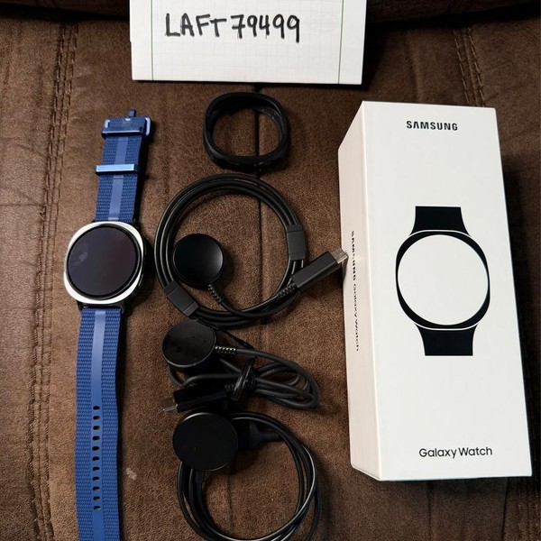 Samsung Galaxy Watch8 - Wi-Fi, Graphite, SM-L330, 44mm