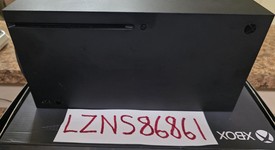 Mint
													Xbox Series X (2020) - Black, 1 TB, standard, photo 1 of 13