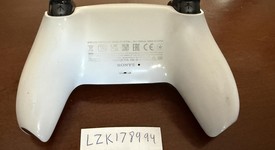 Good
													DualSense Wireless Controller - White, photo 6 of 6