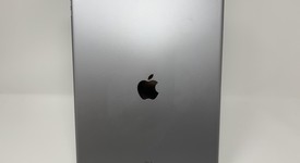 Mint
													Apple iPad Pro 12.9" 2nd Gen 2017 - Wi-Fi, Gray, 256 GB, photo 2 of 6