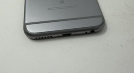 Good
													Apple iPhone 6S - Unlocked, Silver, 16 GB, A1688, photo 5 of 8