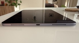 Good
													Apple iPad Air 5th Gen - Wi-Fi, Purple, 64 GB, A2588, photo 5 of 7