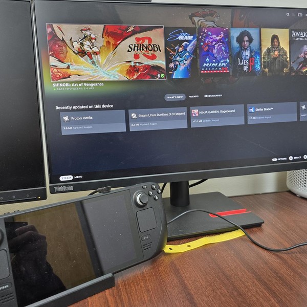 Steam Deck - 64 GB, Black, 16 GB, AMD