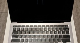Good
													MacBook Air 2020 - 13" - Apple M1, Gray, 256 GB, 8 GB, photo 4 of 11