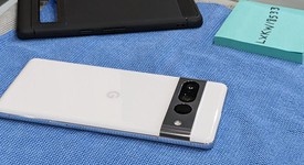 Good
													Google Pixel 7 Pro - Unlocked, Snow, 128 GB, 12 GB, GE2AE, photo 4 of 13
