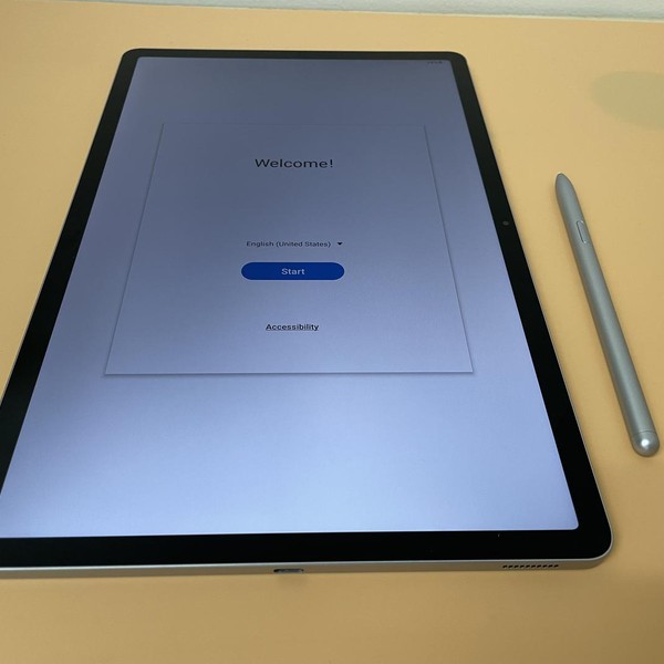 Samsung Galaxy Tab S7 FE - Wi-Fi, Mystic Silver, 64 GB, 4 GB