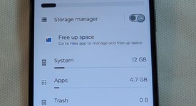Good
													Moto G 5G (2024) - T-Mobile, Green, 128 GB, 4 GB, photo 3 of 4