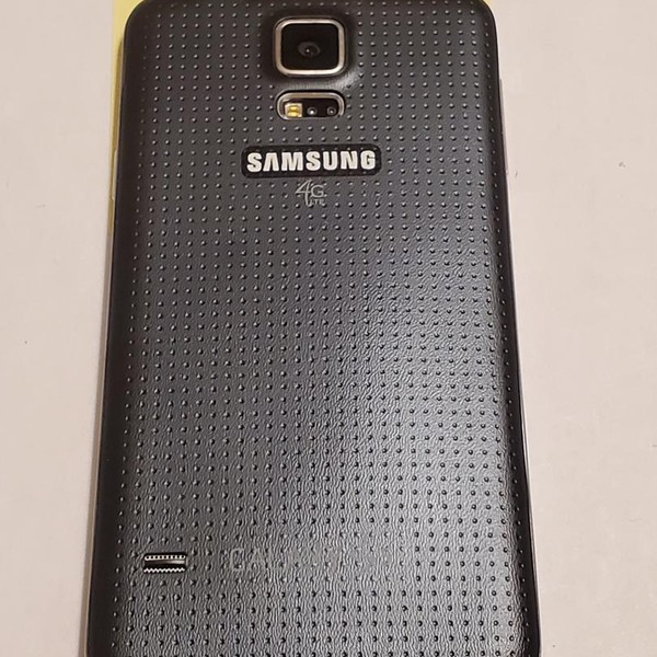 Samsung Galaxy S5 - Unlocked, 16 GB, Black, SM-G900F