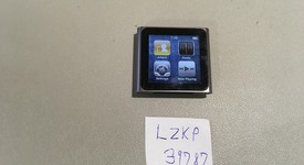 Fair
													Apple iPod Nano 6th Gen - Silver, 8 GB, photo 1 of 9