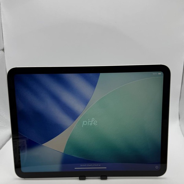 Apple iPad 11th Gen - Unlocked, 128 GB, Silver, A3355