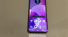 Fair
													Motorola Razr 2023 - Unlocked, Lilac, 128 GB, 8 GB, photo 1 of 12