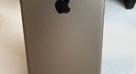 Good
													Apple iPhone 6S Plus - Unlocked, Gold, 16 GB, A1687, photo 3 of 9