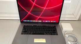 Good
													MacBook Pro 2018 (With Touch Bar) - 15" - I7, Gray, 512 GB, 16 GB, photo 2 of 8