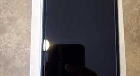 Mint
													Apple iPhone Xr - Verizon, White, 64 GB, A1984, photo 4 of 9
