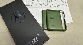 Mint
													Motorola Razr Plus (2024) - Unlocked, Green, 256 GB, 12 GB, photo 1 of 4