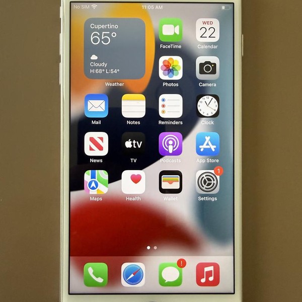 Apple iPhone 7 Plus - Unlocked, 32 GB, Silver, A1661