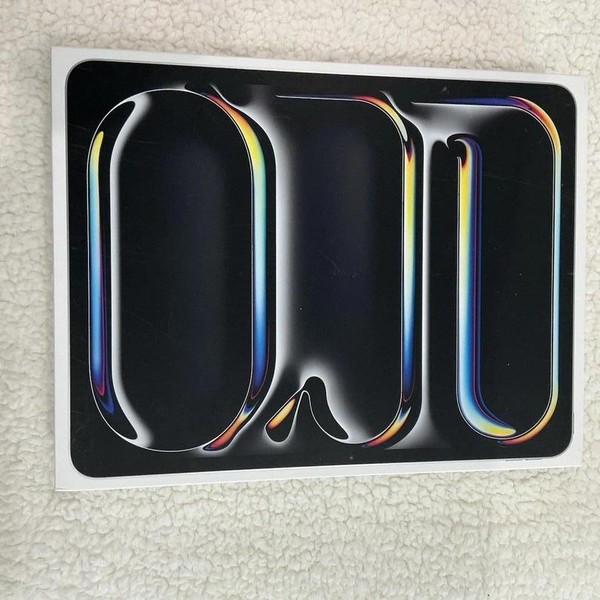 Apple iPad Pro 13 inch (M4) 2024 - Wi-Fi, 256 GB, Silver, 8 GB, A2925, Standard Glass