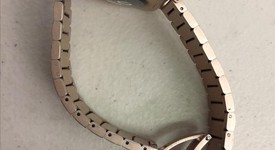 Good
													Apple Watch Series 3 38mm - Unlocked, Gold, A1860, Aluminum, photo 3 of 5