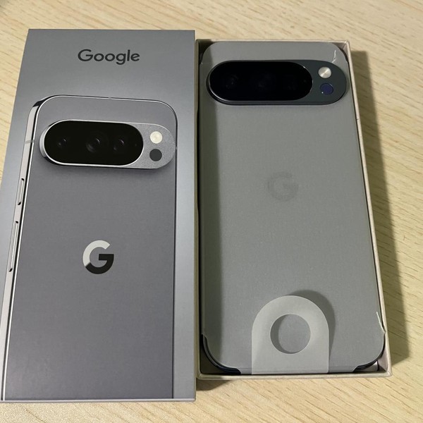 Google Pixel 10 Pro - Unlocked, 128 GB, Moonstone, G4QUR