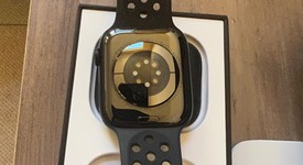 Mint
													Apple Watch Series 7 45mm - Unlocked, Midnight, A2477 - Cellular, Nike, photo 4 of 8