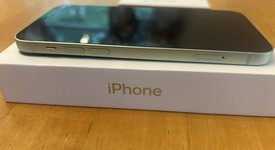 Mint
													Apple iPhone 12 - Verizon, Green, 128 GB, A2172, photo 5 of 9