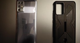 Good
													ZTE nubia Red Magic 6R - Unlocked, Silver, 256 GB, 12 GB, photo 3 of 7