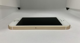 Good
													Apple iPhone SE 1st Gen 2016 - Unlocked, Gold, 32 GB, A1662, photo 4 of 7