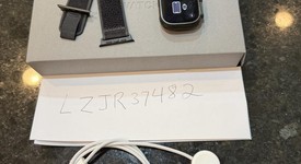 Good
													Apple Watch Ultra 2 49mm - Unlocked, Black, A2986, photo 3 of 11