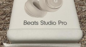 New
													Beats Studio Pro - Beige, Stussy Edition, photo 5 of 7