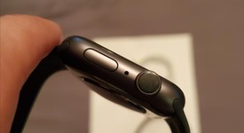 Mint
													Apple Watch Series 4 44mm - Gray, A1978 - GPS, Aluminum, photo 1 of 5