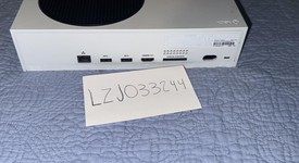 Mint
													Xbox Series S (2020) - White, 512 GB, photo 5 of 8