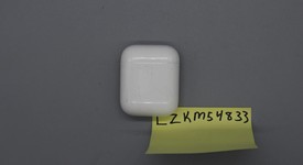 Used
													Apple AirPods 1st Gen - Lightning Case, photo 1 of 4