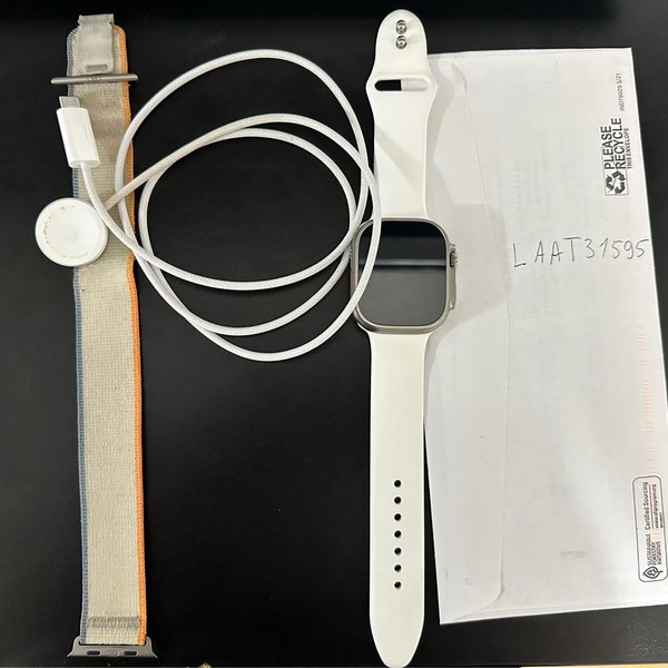 Apple Watch Ultra 2 49mm - Unlocked, Natural, A2986