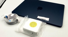 Mint
													MacBook Air 2024 (M3) - 13" - Apple M3, Midnight, 256 GB, 8 GB, 8-core GPU, photo 3 of 3