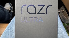 New
													Motorola Razr Ultra (2025) - AT&T, PANTONE Rio Red, 512 GB, 16 GB, photo 1 of 4