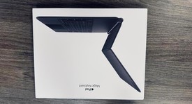 Good
													Apple iPad Pro 12.9" 6th Gen 2022 - Unlocked, Gray, 1 TB, photo 3 of 15