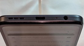 Good
													Moto G 5G (2025) - Cricket, Gray, 128 GB, photo 5 of 8