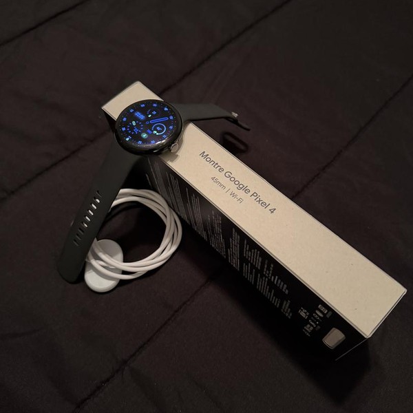 Google Pixel Watch 4 - Wi-Fi, Black, 45mm