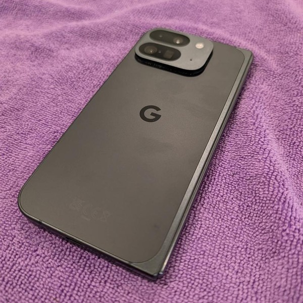 Google Pixel 9 Pro Fold - Unlocked, 256 GB, Obsidian, GGH2X