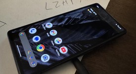 Mint
													Google Pixel 7a - Unlocked, Charcoal, 128 GB, 8 GB, GWKK3, photo 4 of 11